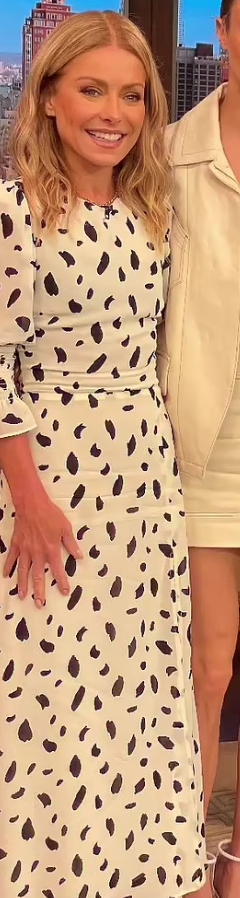 Who Made Kelly Ripas White And Black Print Dress Outfitid