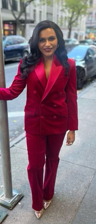 Who made Mindy Kaling's red velvet pants, pumps, and blazer